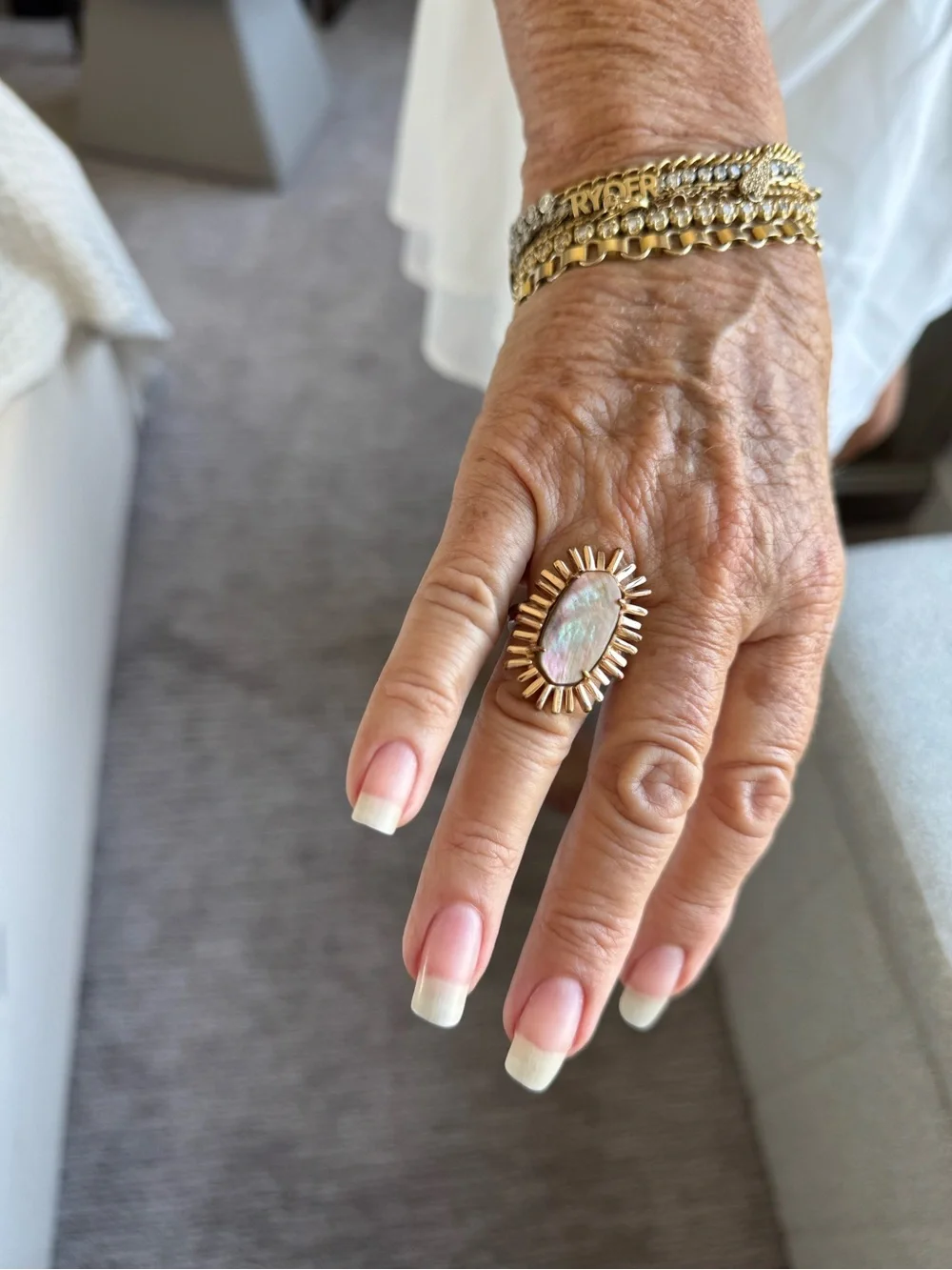 Kendra Scott Gold Sunburst Ring with Iridescent Opal